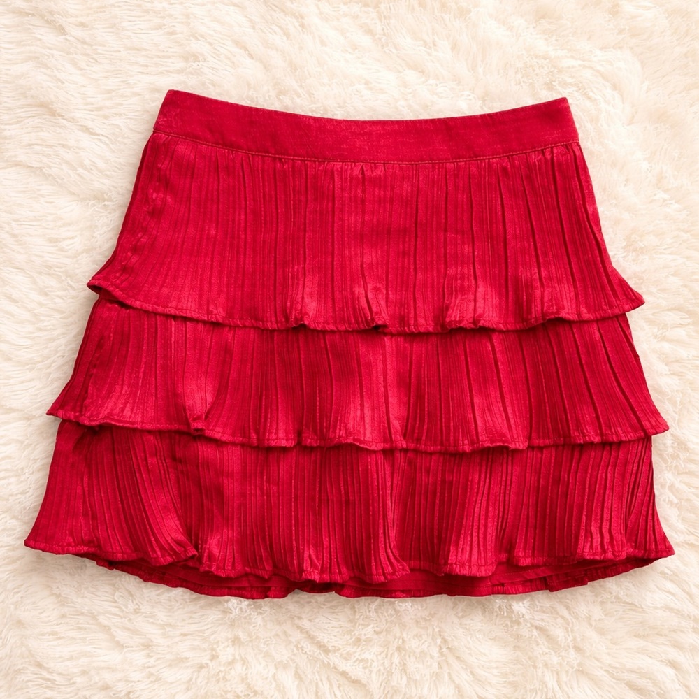 Lulus Red Tiered Ruffle Mini Skirt – Satin Pleated – Size Medium